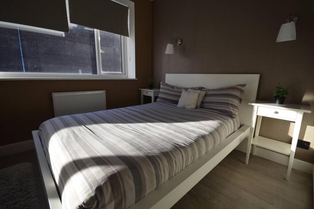 דירות לונדון Flat In The Heart Of Camden Town מראה חיצוני תמונה